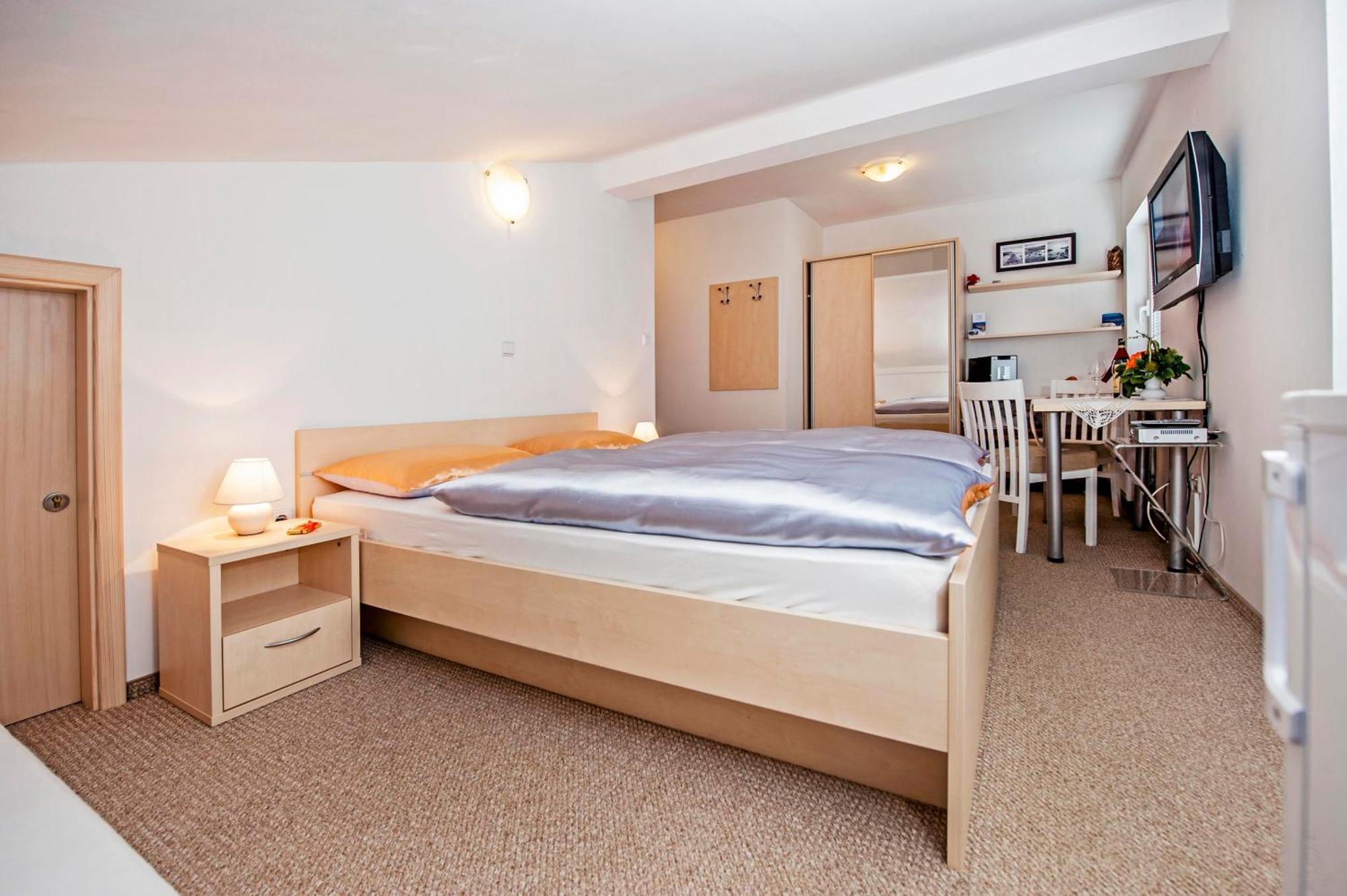 Marko Apartmani Rovinj Buitenkant foto